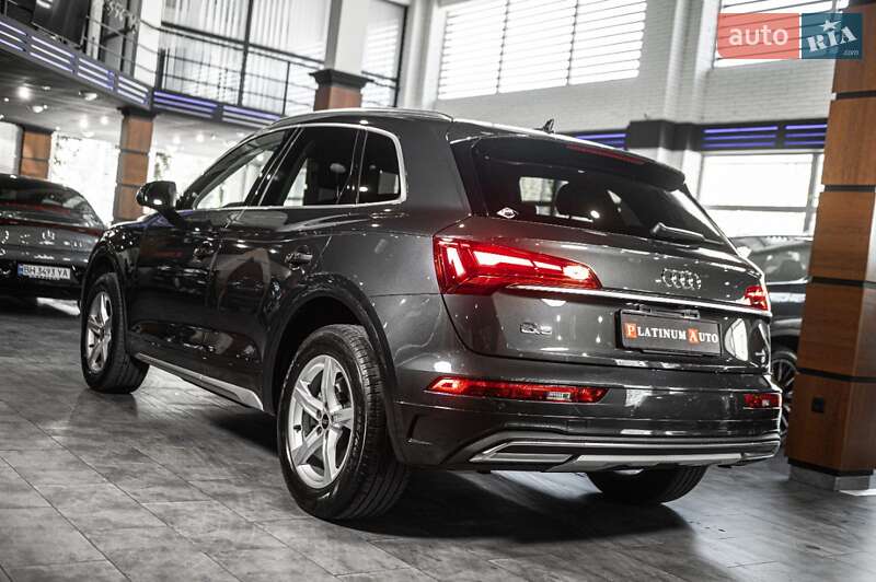 Внедорожник / Кроссовер Audi Q5 2021 в Одессе