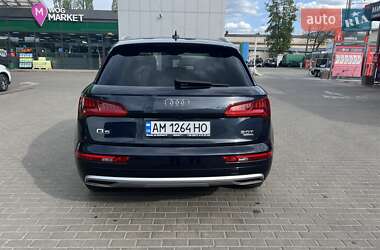 Позашляховик / Кросовер Audi Q5 2017 в 