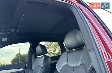 Позашляховик / Кросовер Audi Q5 2018 в 