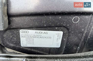 Позашляховик / Кросовер Audi Q5 2011 в 