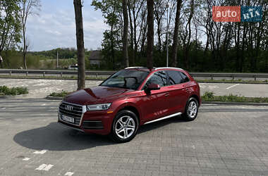 Внедорожник / Кроссовер Audi Q5 2017 в Львове