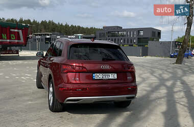 Внедорожник / Кроссовер Audi Q5 2017 в 