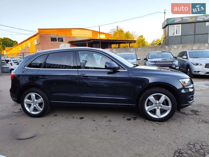 Внедорожник / Кроссовер Audi Q5 2012 в Чернигове