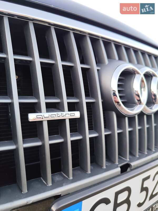 Внедорожник / Кроссовер Audi Q5 2012 в Чернигове