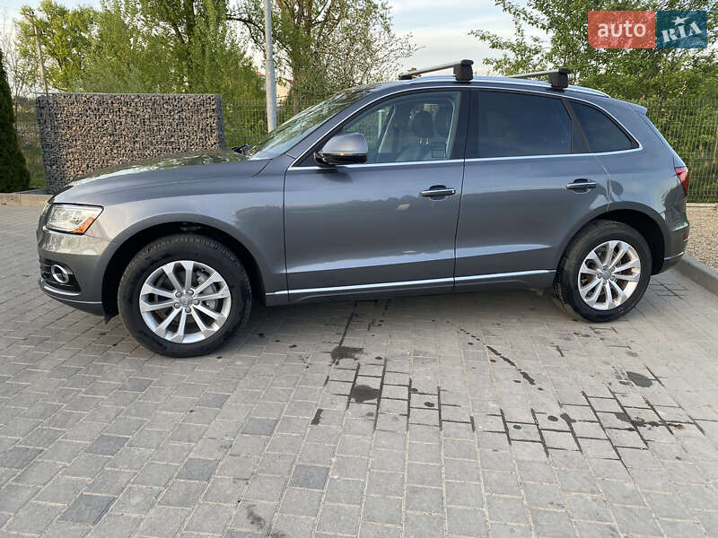 Внедорожник / Кроссовер Audi Q5 2015 в Самборе