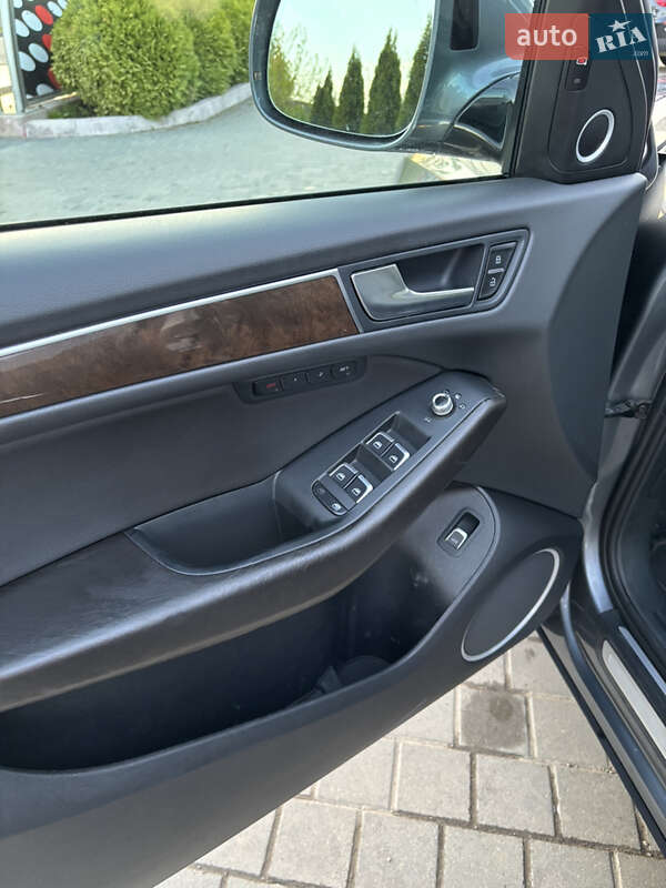 Внедорожник / Кроссовер Audi Q5 2015 в Самборе