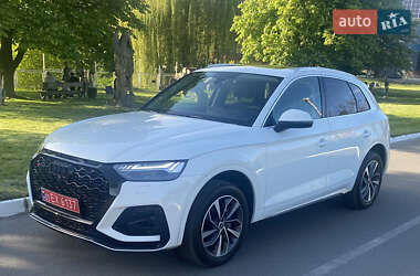 Внедорожник / Кроссовер Audi Q5 2021 в Луцке