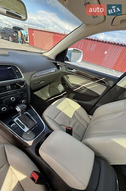 Позашляховик / Кросовер Audi Q5 2014 в 