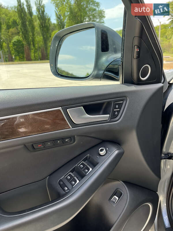 Внедорожник / Кроссовер Audi Q5 2015 в Каневе фото 14 Внедорожник / Кроссовер Audi Q5 2015 в Каневе