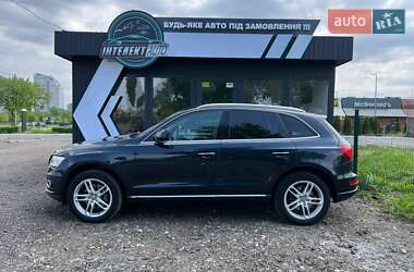 Внедорожник / Кроссовер Audi Q5 2015 в 