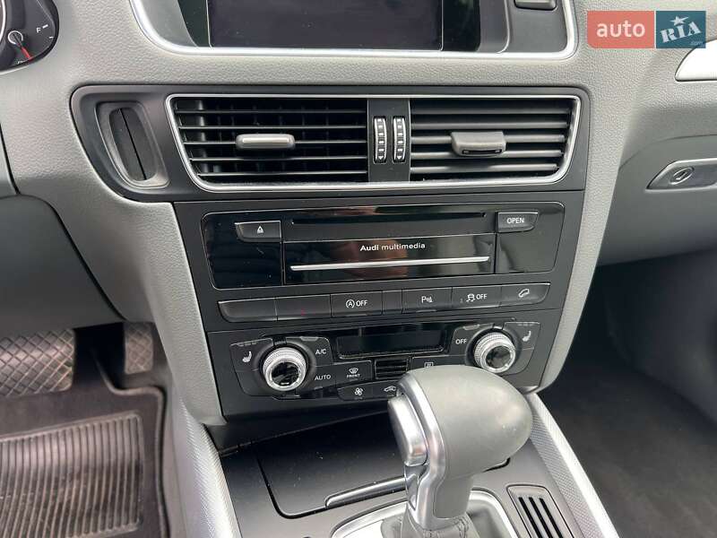 Внедорожник / Кроссовер Audi Q5 2015 в Киеве