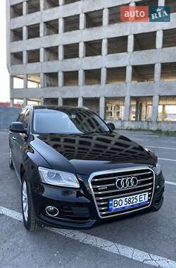 Внедорожник / Кроссовер Audi Q5 2015 в 