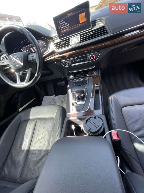 Внедорожник / Кроссовер Audi Q5 2018 в Киеве фото 4 Внедорожник / Кроссовер Audi Q5 2018 в Киеве