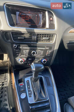 Внедорожник / Кроссовер Audi Q5 2016 в 