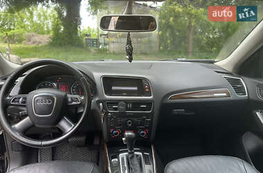 Позашляховик / Кросовер Audi Q5 2010 в 