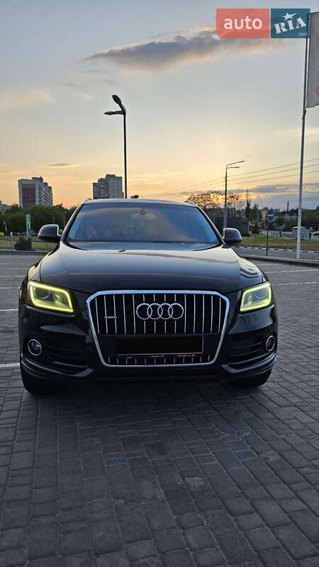 Внедорожник / Кроссовер Audi Q5 2016 в Харькове