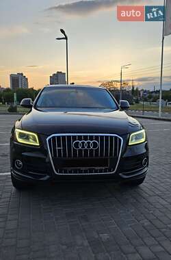 Внедорожник / Кроссовер Audi Q5 2016 в 