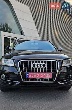 Внедорожник / Кроссовер Audi Q5 2016 в 
