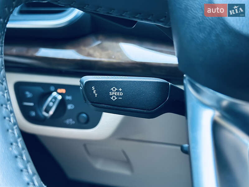 Внедорожник / Кроссовер Audi Q5 2018 в Кременчуге