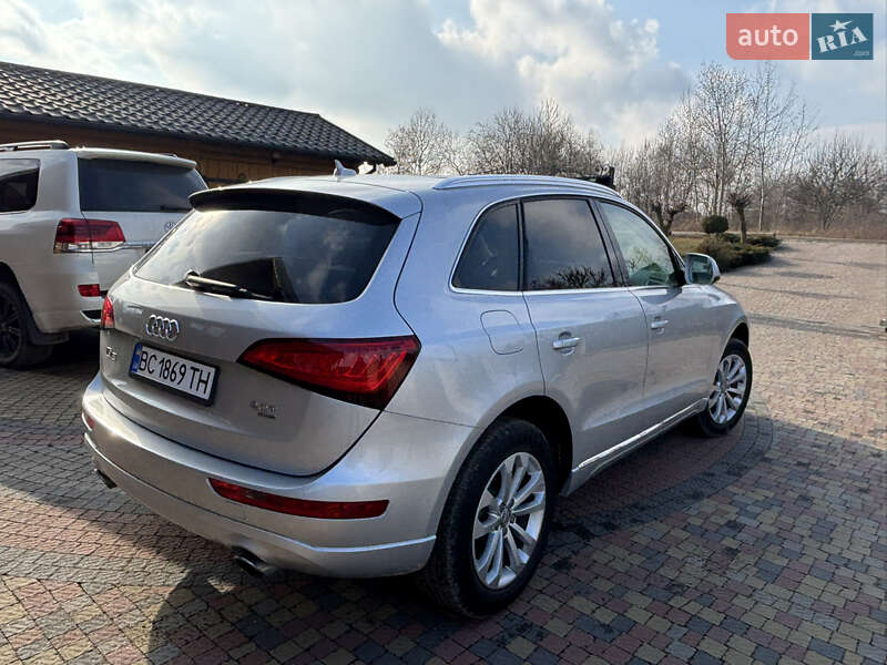 Позашляховик / Кросовер Audi Q5 2013 в Стрию