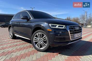Внедорожник / Кроссовер Audi Q5 2017 в 