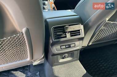 Внедорожник / Кроссовер Audi Q5 2017 в 