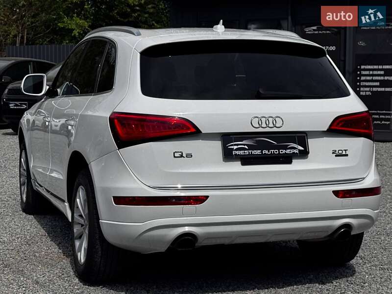 Позашляховик / Кросовер Audi Q5 2015 в Дніпрі