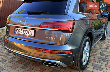Внедорожник / Кроссовер Audi Q5 2022 в 