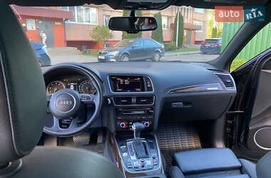 Внедорожник / Кроссовер Audi Q5 2016 в 