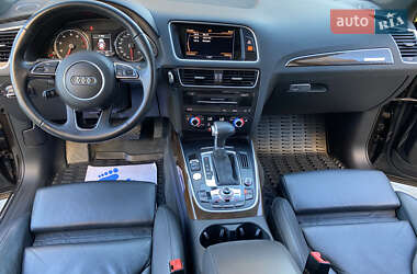 Внедорожник / Кроссовер Audi Q5 2016 в 