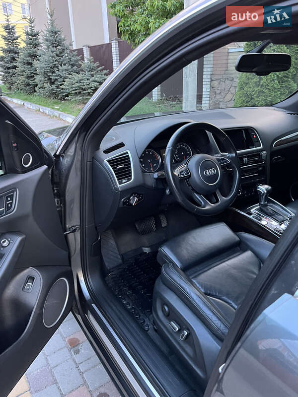 Внедорожник / Кроссовер Audi Q5 2015 в Киеве