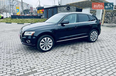 Позашляховик / Кросовер Audi Q5 2013 в 