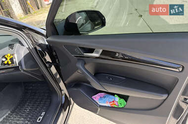 Позашляховик / Кросовер Audi Q5 2023 в 