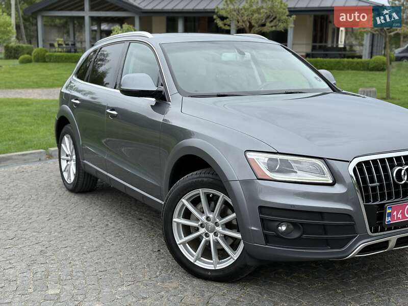 Позашляховик / Кросовер Audi Q5 2016 в Львові