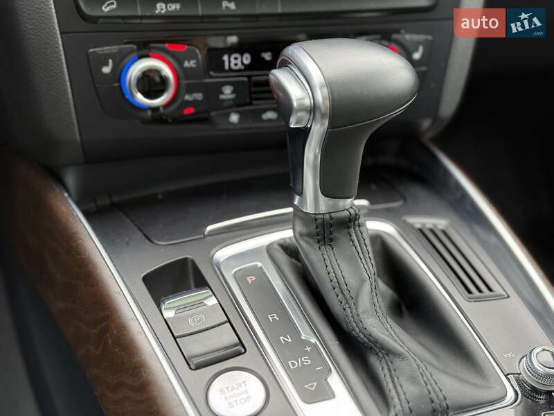 Позашляховик / Кросовер Audi Q5 2016 в Львові