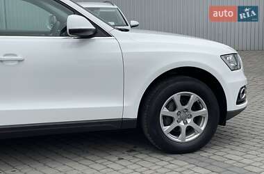 Позашляховик / Кросовер Audi Q5 2013 в 