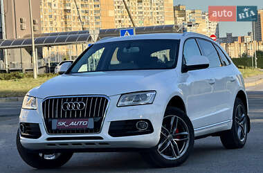 Позашляховик / Кросовер Audi Q5 2012 в 