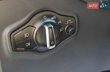Внедорожник / Кроссовер Audi Q5 2012 в 