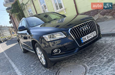 Внедорожник / Кроссовер Audi Q5 2013 в Черновцах