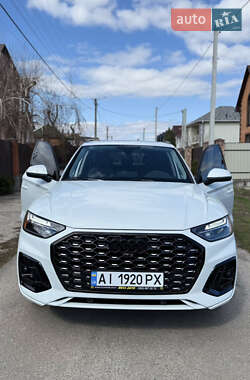 Внедорожник / Кроссовер Audi Q5 2022 в 