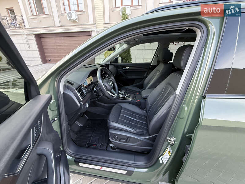Внедорожник / Кроссовер Audi Q5 2021 в Одессе