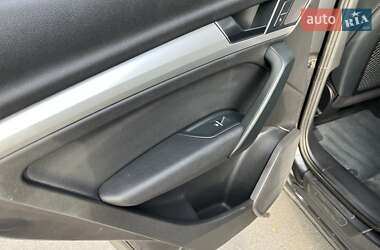 Позашляховик / Кросовер Audi Q5 2017 в 