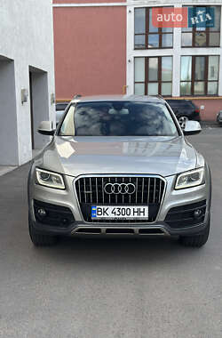 Позашляховик / Кросовер Audi Q5 2012 в 