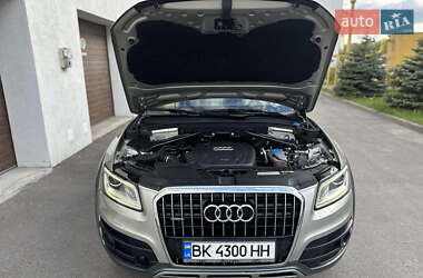 Позашляховик / Кросовер Audi Q5 2012 в 
