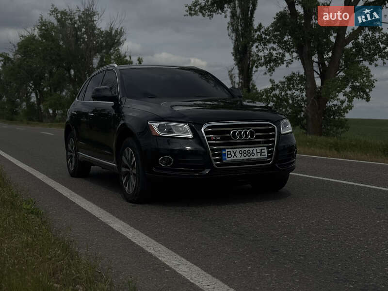 Внедорожник / Кроссовер Audi Q5 2015 в 