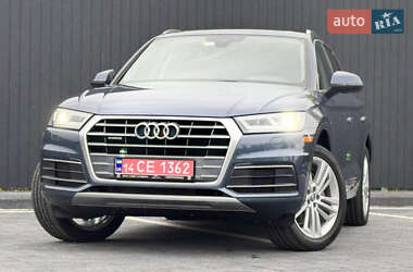 Внедорожник / Кроссовер Audi Q5 2018 в 