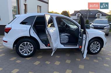 Внедорожник / Кроссовер Audi Q5 2015 в 