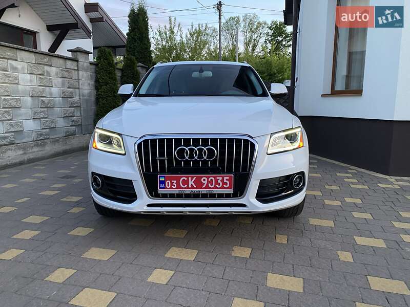 Позашляховик / Кросовер Audi Q5 2015 в Рівному