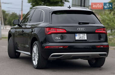 Внедорожник / Кроссовер Audi Q5 2019 в 