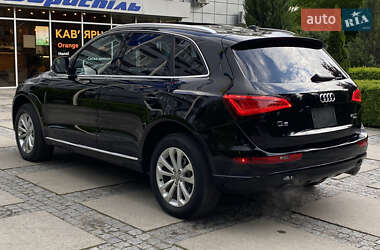 Позашляховик / Кросовер Audi Q5 2013 в 